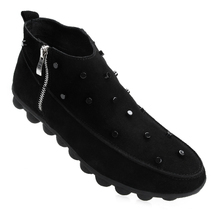 华伦周氏鞋 匠心传承，步履从容